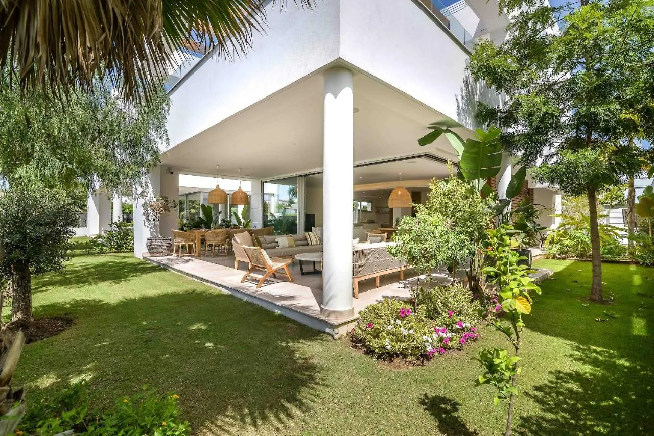 Villa Perlas Del Mar Marbella
