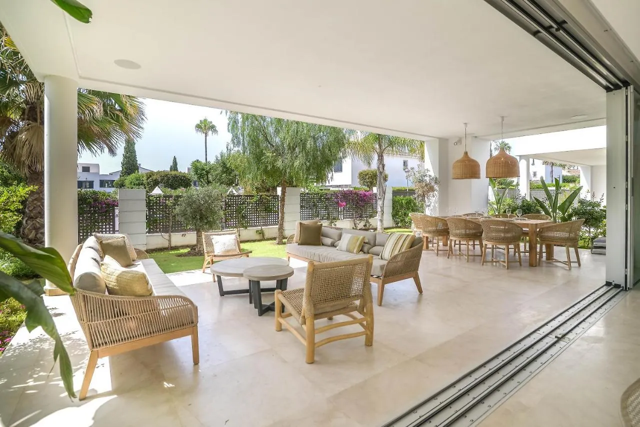 Villa Perlas Del Mar Marbella